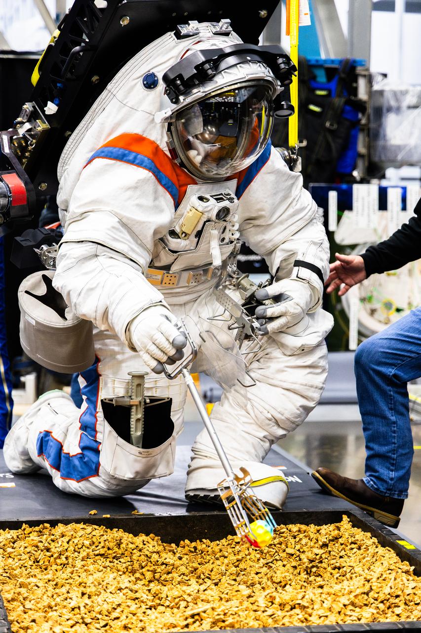 Axiom Space’s AxEMU Spacesuit